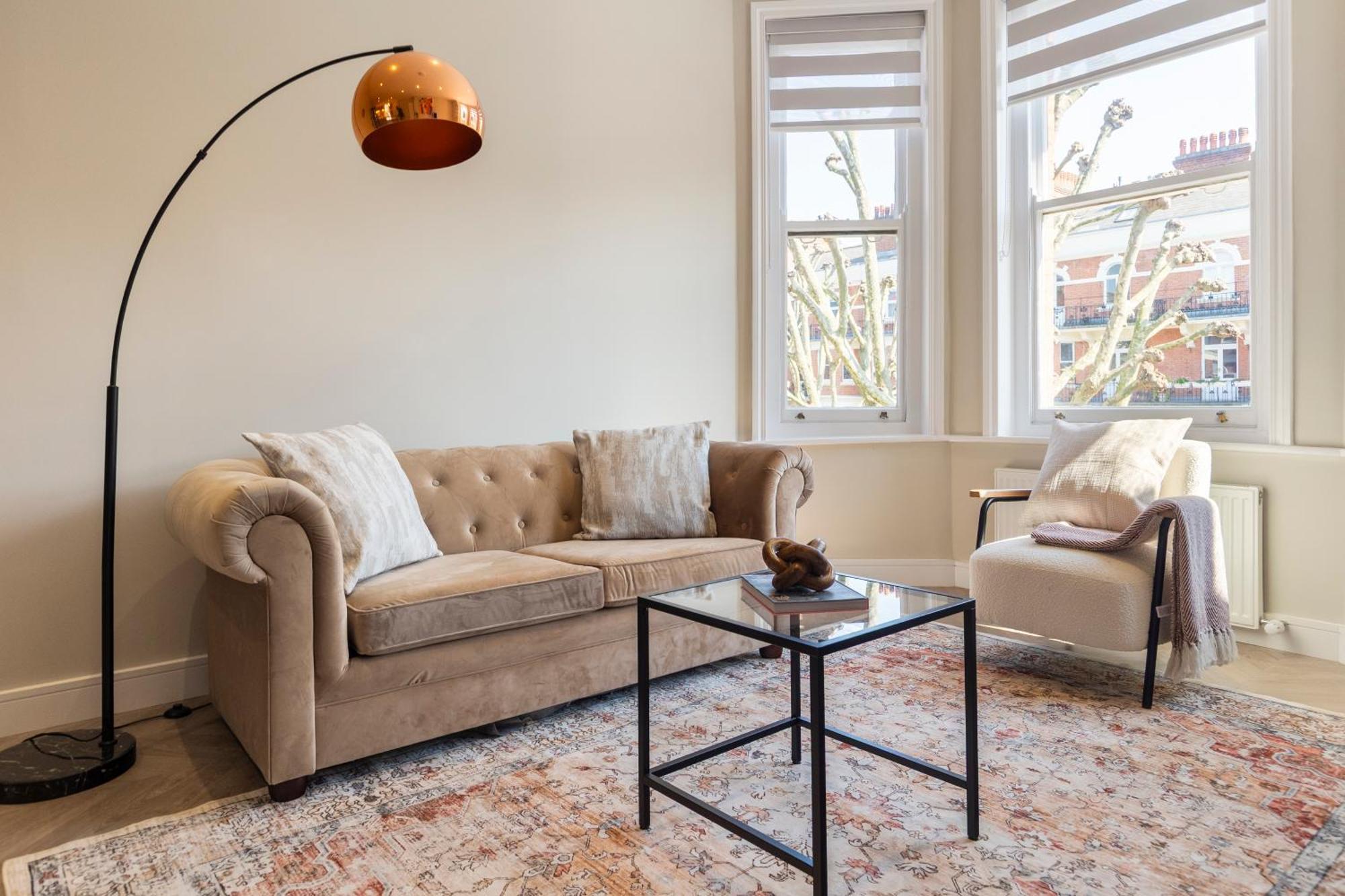 Luxury 3 Bedroom Flat 5 Min To Tube Station Apartment *