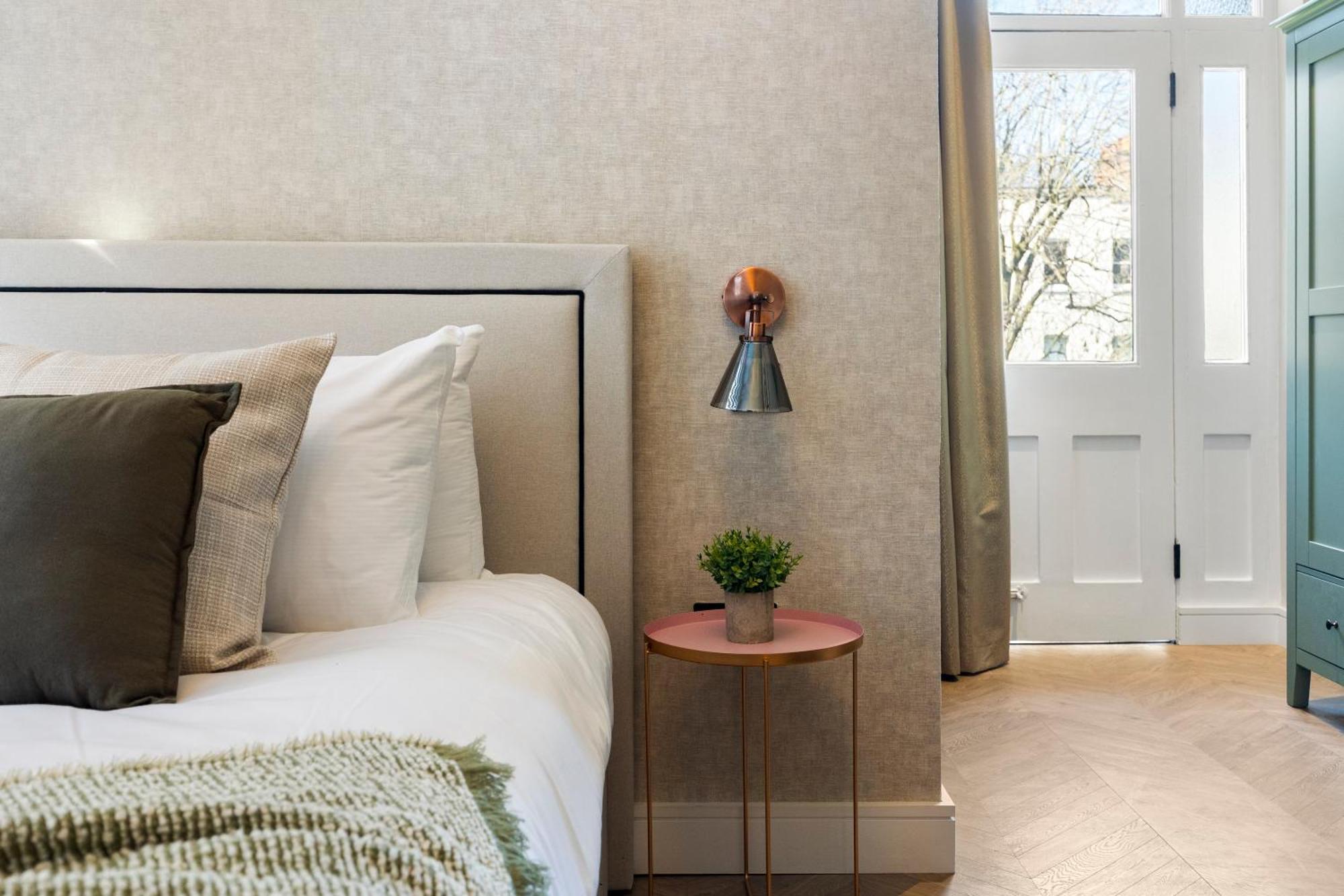 Luxury 3 Bedroom Flat 5 Min To Tube Station
